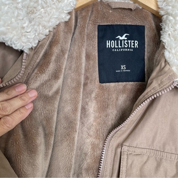 Hollister Women’s Sherpa Collar All-Weather Bomber Jacket fur lined cropped - Picture 10 of 14